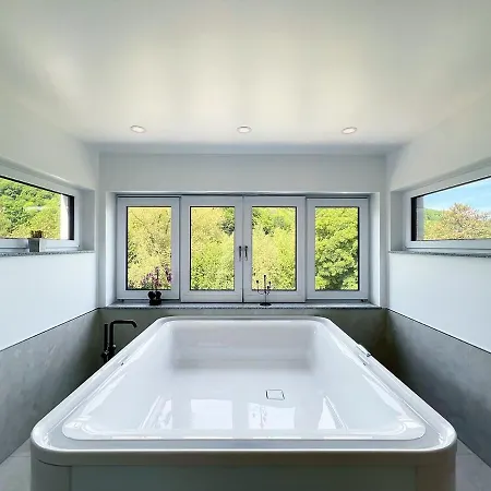 شقة Bonquartier - Luxurioeses 4-zi-penthouse Mit Grosser Terrasse - Blick Ins Gruene *