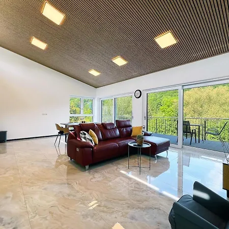 Bonquartier - Luxurioeses 4-zimmer-penthouse Mit Jacuzzi, Dachterrasse, Moderne Ausstattung * Wachtberg