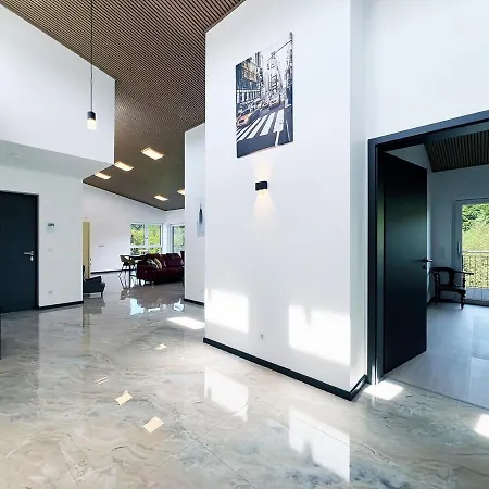 شقة Bonquartier - Luxurioeses 4-zi-penthouse Mit Grosser Terrasse - Blick Ins Gruene