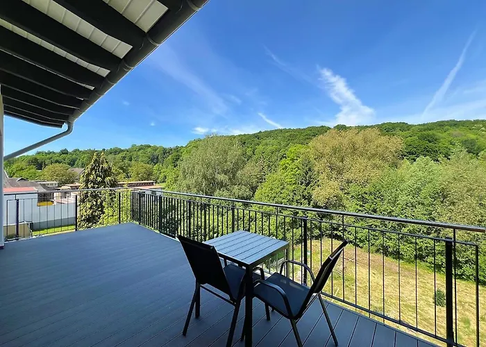 Bonquartier - Luxurioeses 4-zi-penthouse Mit Grosser Terrasse - Blick Ins Gruene Appartement